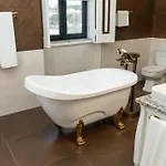 O Paraiso Do Sobreiro - *