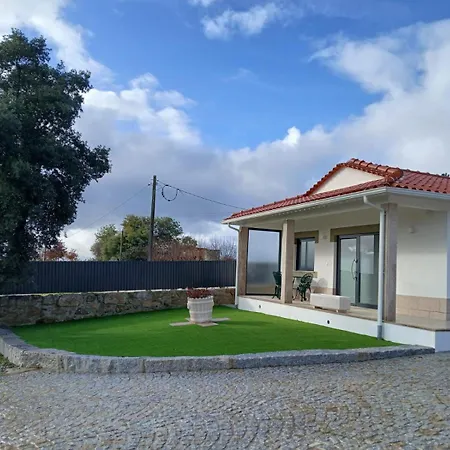 منزل ريفي O Paraiso Do Sobreiro -