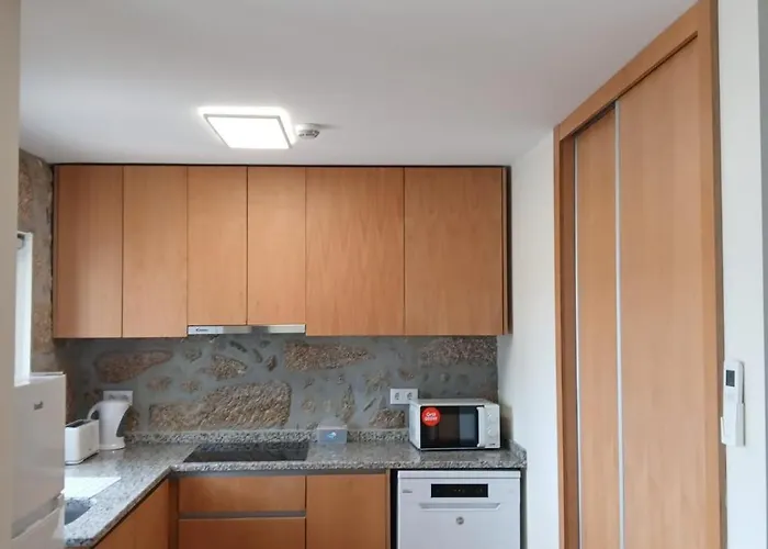 O Paraiso Do Sobreiro - *