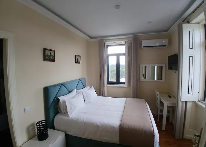 O Paraiso Do Sobreiro - * Travanca de Lagos