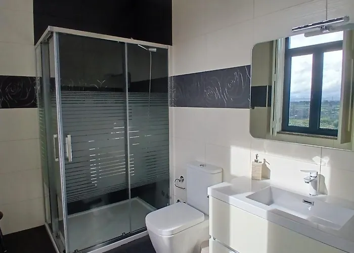 O Paraiso Do Sobreiro - *